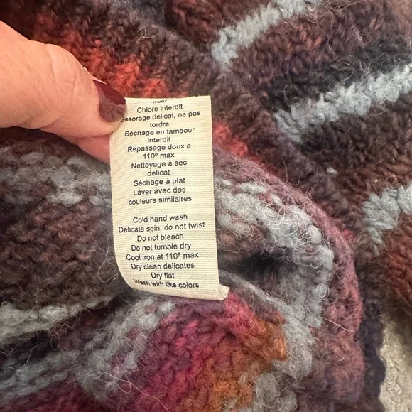 Designer Striped Multicolor Sweater - Picture 4 of 7